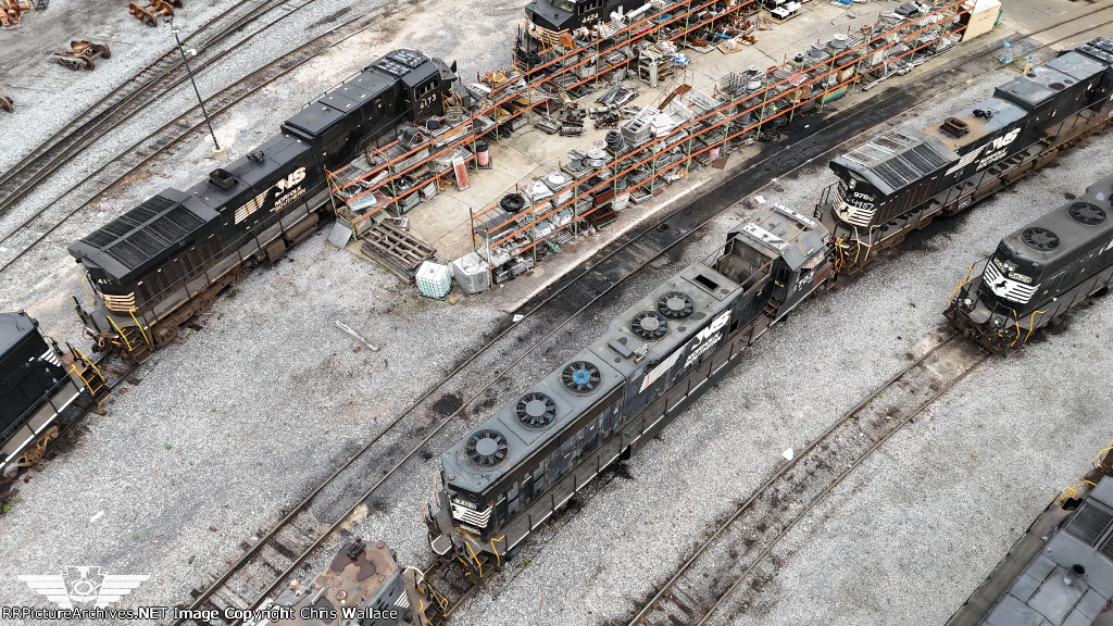 NS 1703